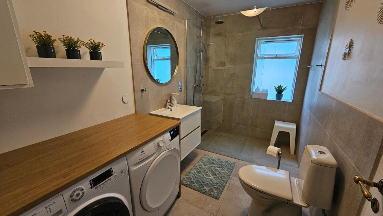 B&B Rooms Husavik 3 Exterior foto